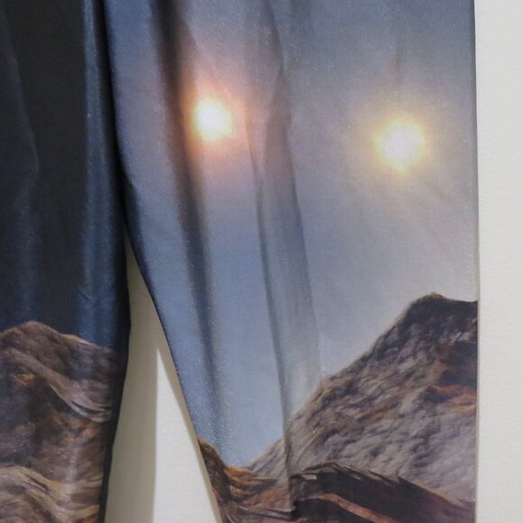 BLACKMILK Mountains Of Mars 2.0 Leggings Alt Punk Goth Stretch Shine - Size M - Picture 6 of 15